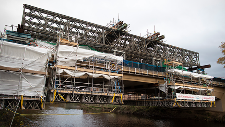 Unique lifting technique helps get crucial city centre transport job underway