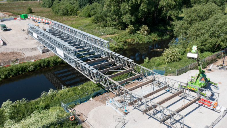 Constructing one of Europe’s largest double storey bridges for HS2